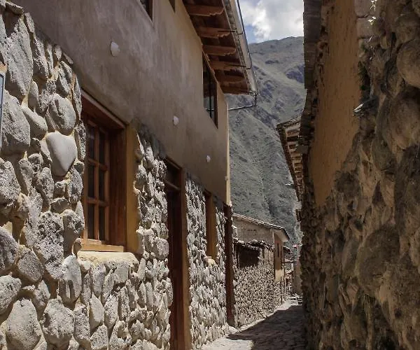 Casa Privada Con Vista A Montanas Dona Catta Hébergement de vacances Ollantaytambo